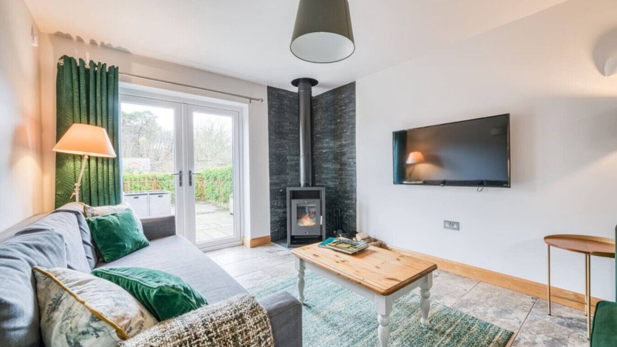 New Forest District Apartment | Luxury 5* Cottage | New Forest | Family | Friends