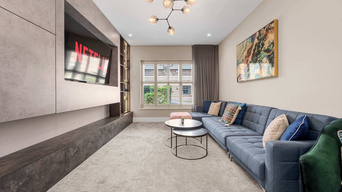 Didsbury House | Luxury 5 Star Didsbury Home by City SuperHost