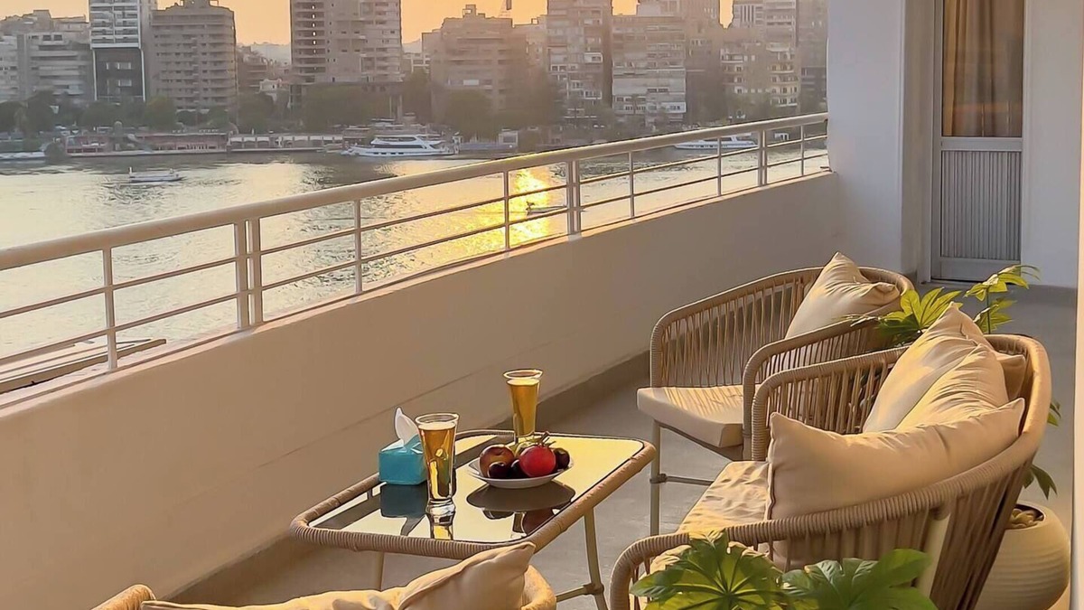 Al Manial Apartment | Luxury 5-Star 3BR Nile View Apartment in Cairo
