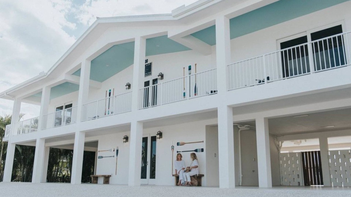 Marathon House | Luxury 5BR/7BA Waterfront Oasis | Private Pool, Dock & 5 Master Suites