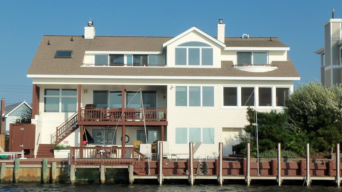 High Bar Harbor House | Luxury 6 bedroom bayfront home: pool, sleeps 14n Aug. 15 - Labor Day: Discounted