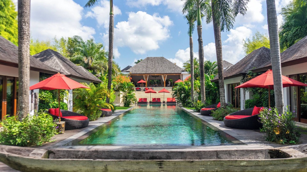 Umalas Villa | Luxury 6 Bedrooms Private Villa in Umalas