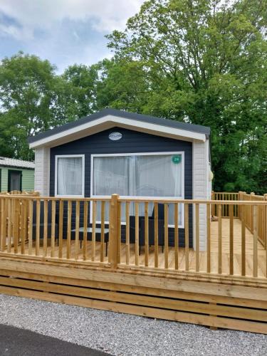 Wesham House | Luxury 6 berth Caravan Lytham