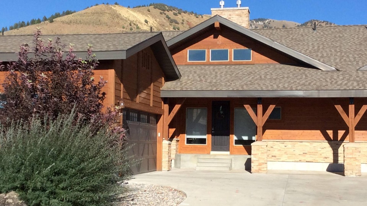 Afton House | Luxury Afton Home on Golf Course
