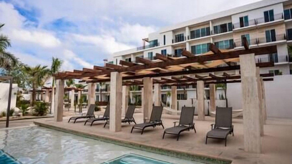 San Jose del Cabo Apartment | Luxury Apartment with Pool, Gym, Barbecue in San Jose del Cabo
