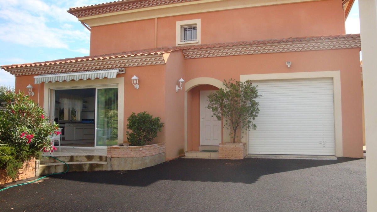 Serignan Apartment | Luxury apartment 90 m² in SERIGNAN near VALRAS 34
