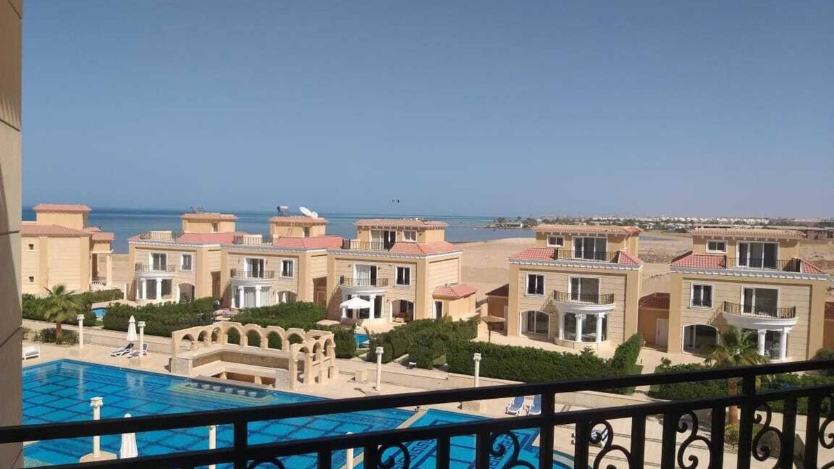 Dahar Apartment | Luxury apartment direct access to the red sea