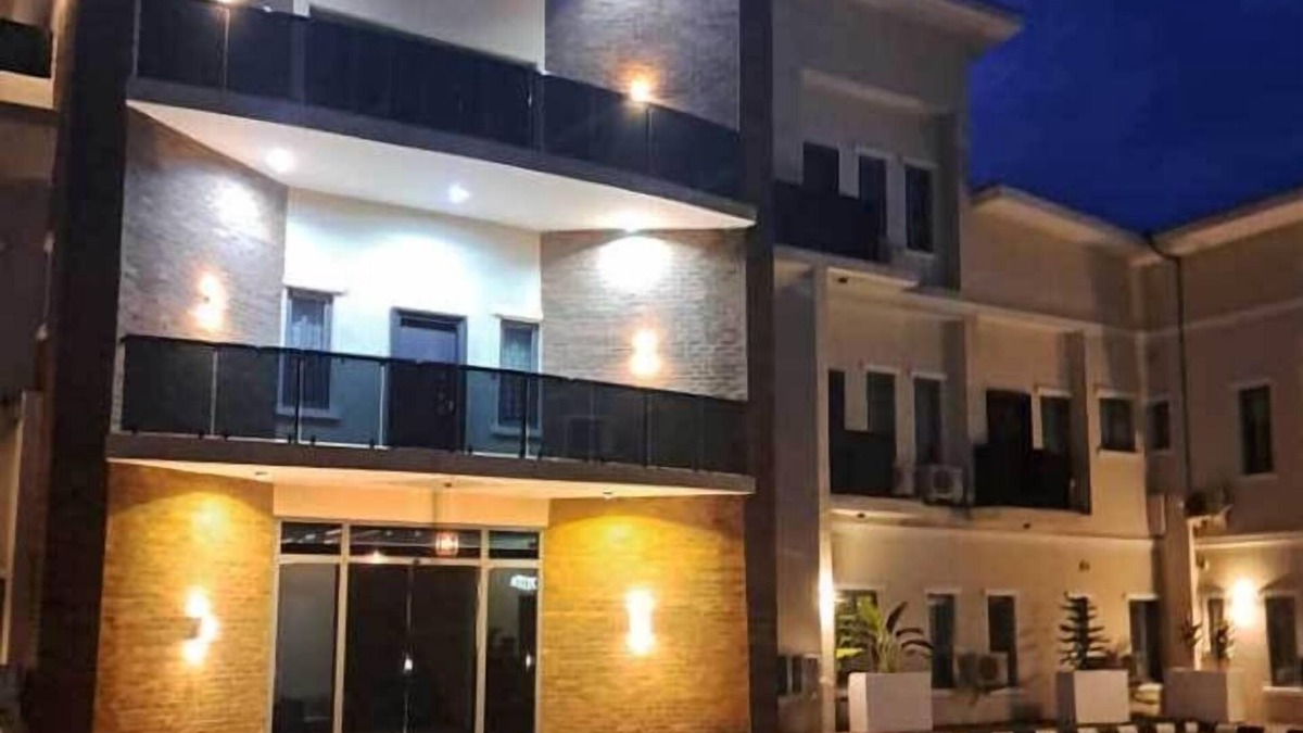 Lekki Hotel | Luxury Apartment & Homes