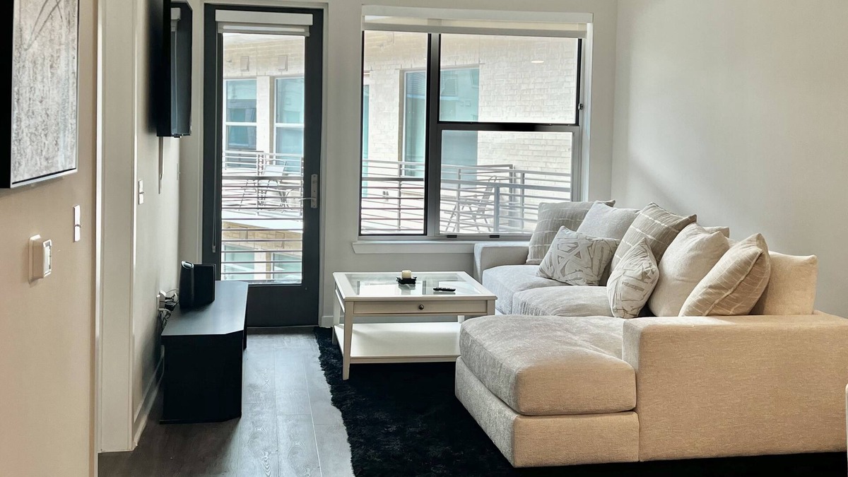 Old East Dallas Apartment | Luxury Apartment in the Heart of Dallas