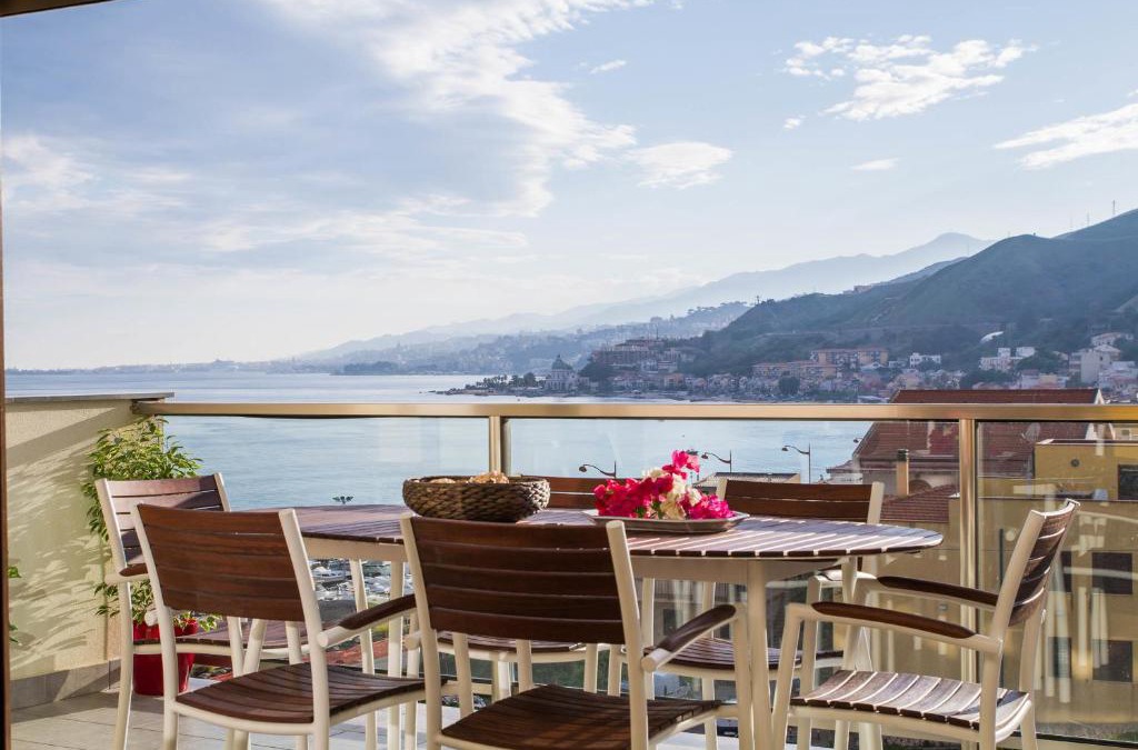 Capo Peloro Apartment | Luxury Apartment