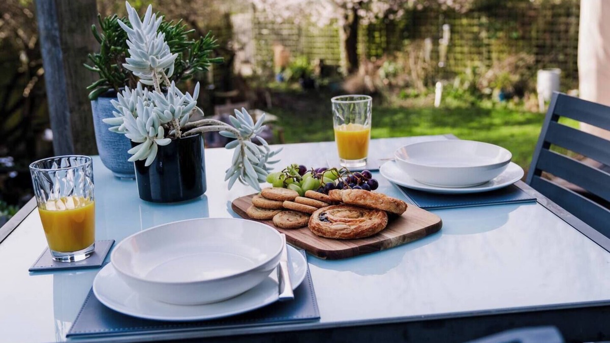 Evesham Apartment | Luxury Apartment nr Broadway with Private Parking!