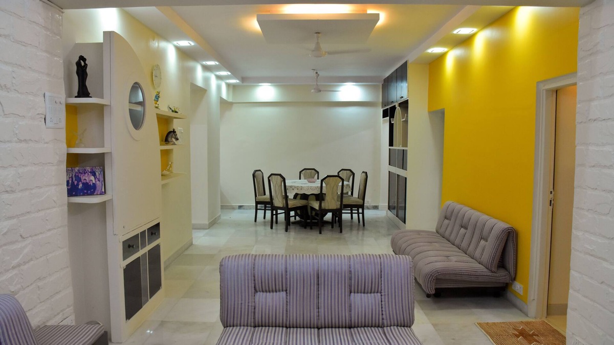 Malabar Hill Apartment | Luxury Apartment on The Arabian Sea in South Mumbai