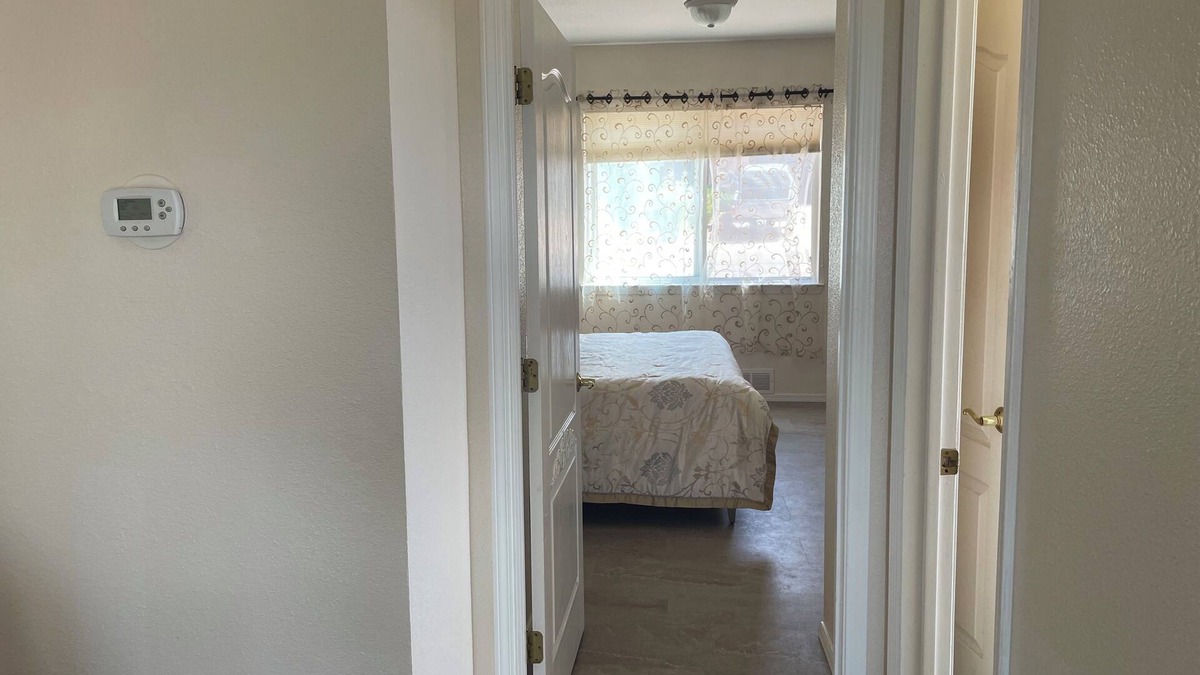 Northeast Heights Apartment | Luxury apartment, the best area NE of Albuquerque close to the mountain hiking