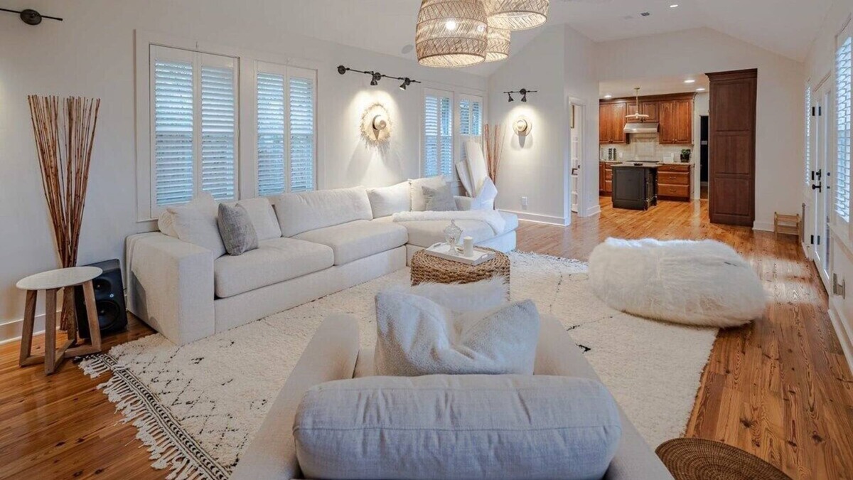 Westfield Apartment | Luxury Apt by Zilker - Pro Kitchen, W/D, Parking