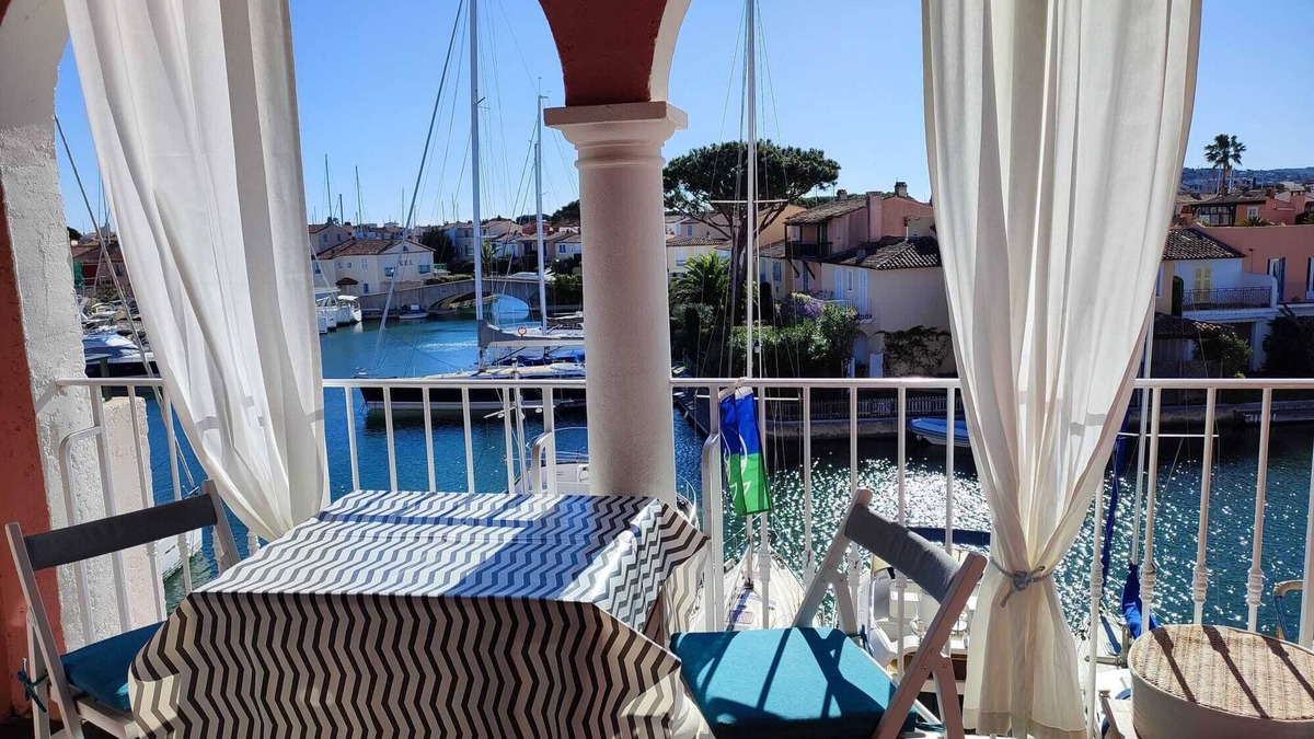 Port Grimaud Apartment | Luxury Apt : Great View , Modern and renovated.