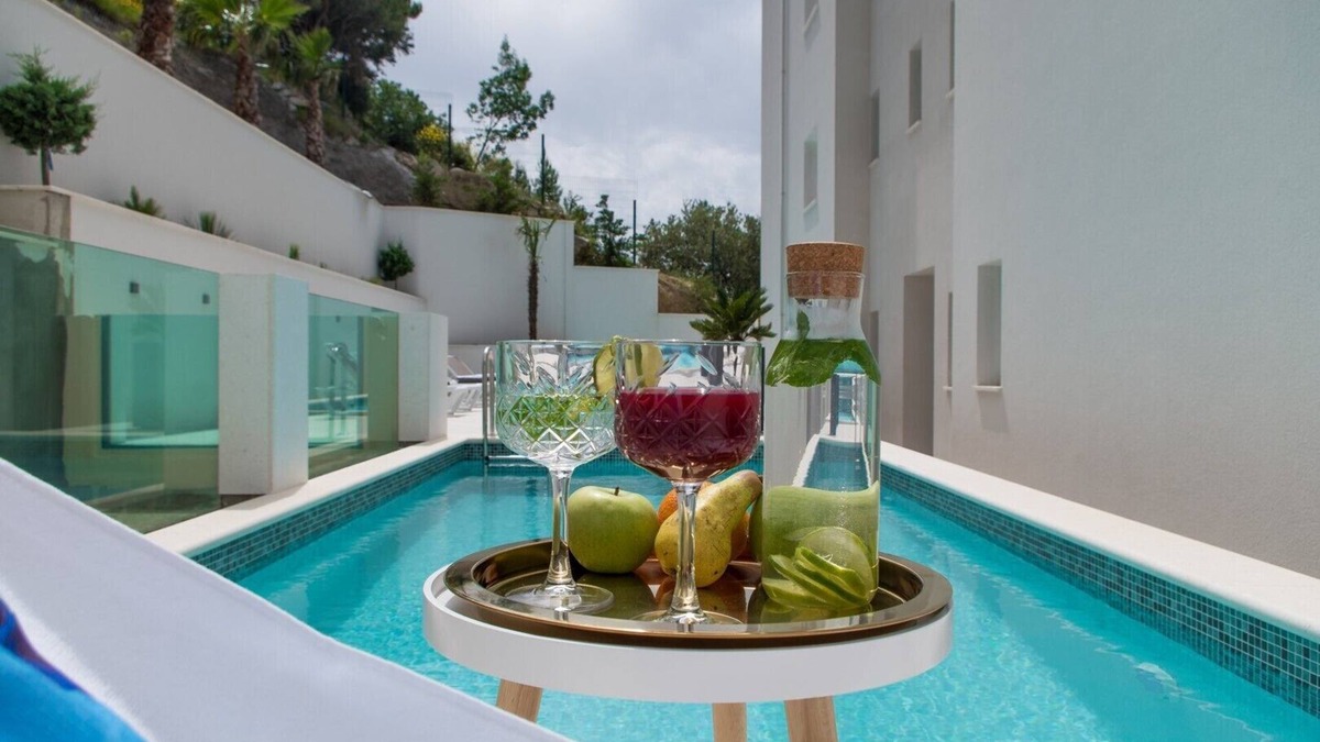Moca Apartment | Luxury Apt In Villa Citrin Shared Pool Sea View