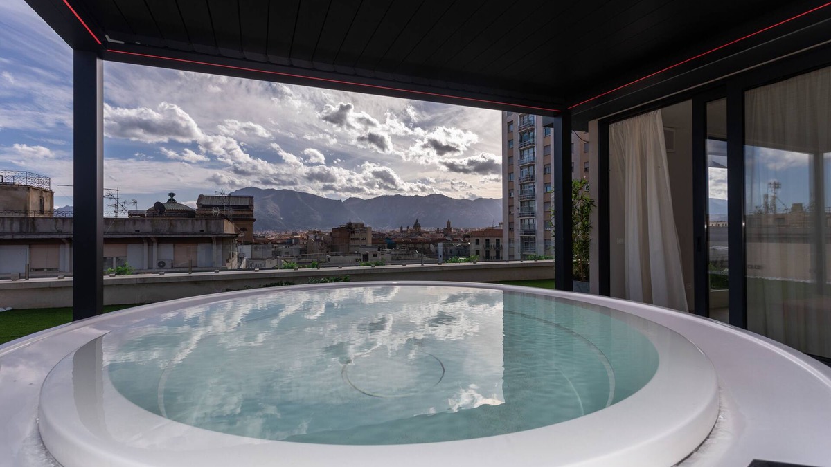 Ruggero Settimo House | Luxury Attico Massimo spa