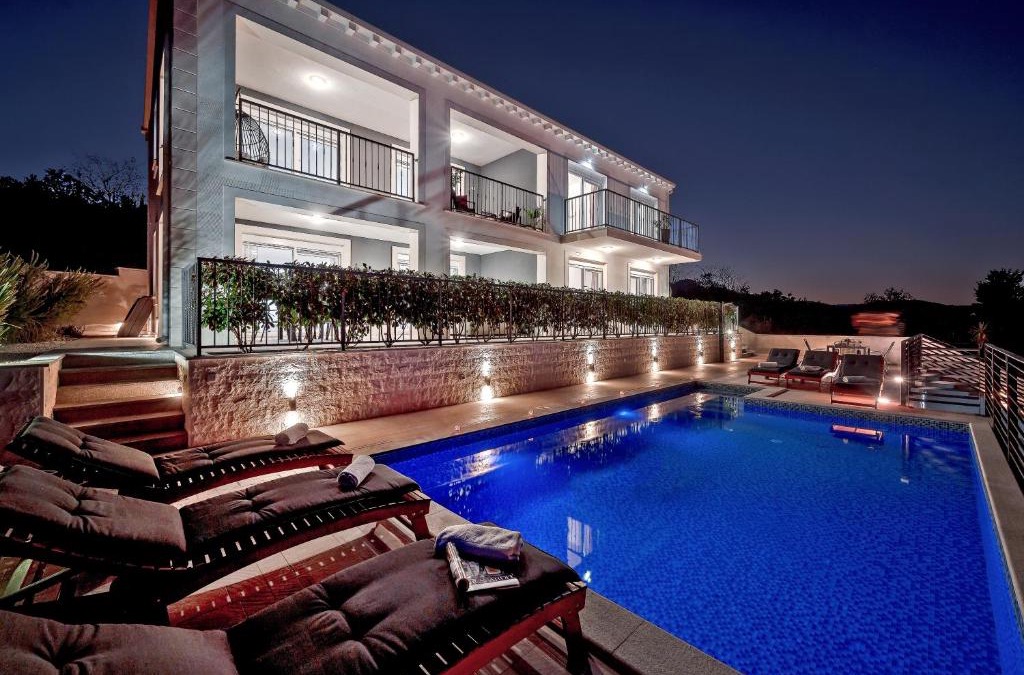 Lumbarda Villa | Luxury Authentic Experience at Villa Marta