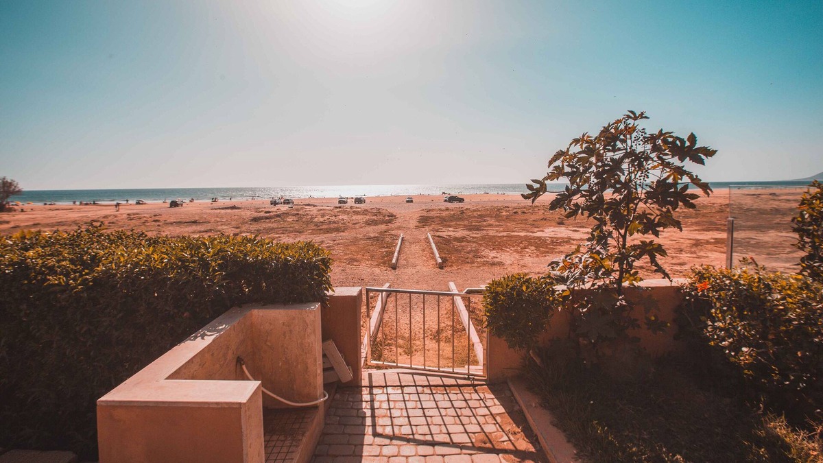 Imi Ouaddar Apartment | Luxury Beach Apartment - Romantic Beachfront Getaway