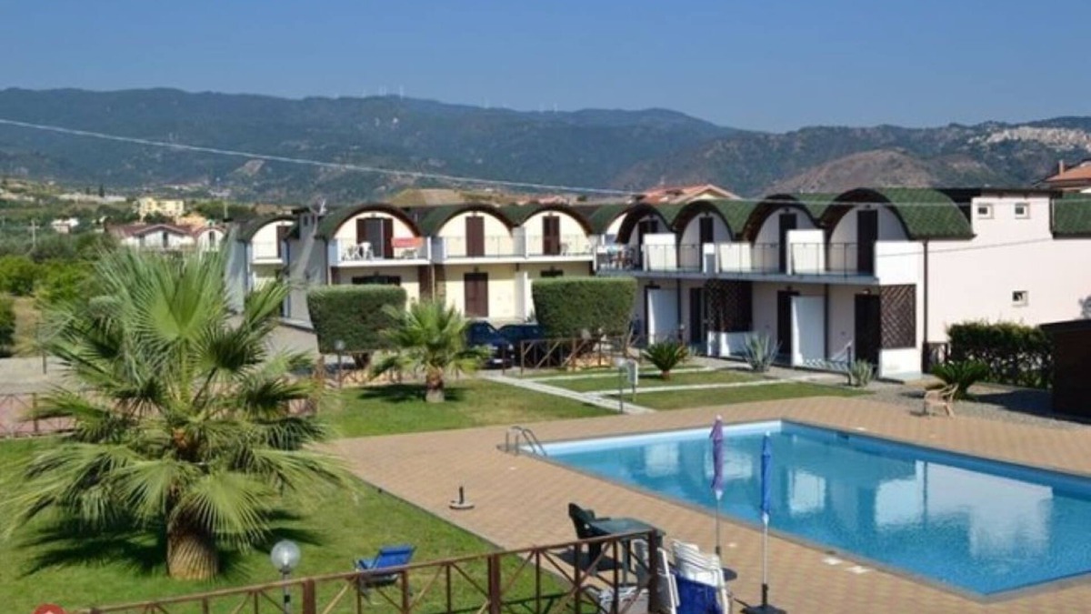 Isca sullo Ionio Apartment | Luxury beachfront property