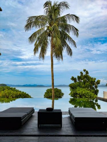 Pa Klok Villa | Luxury Beachfront BRAHMA Villa 4 Br at Ta-Ke Residence B