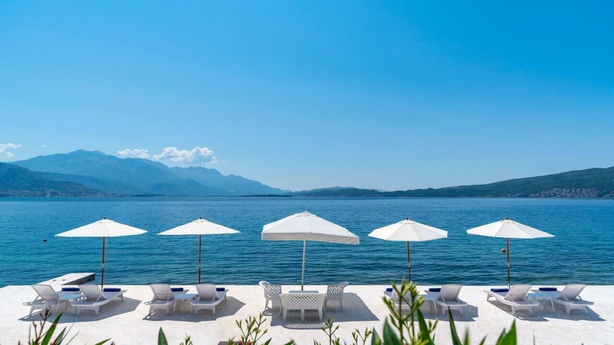 Bijela Villa | Luxury beachfront villa with private beach and relaxation area