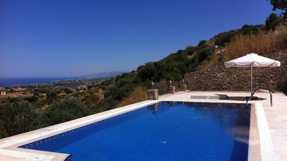 Bellapais Villa | Luxury Bellapais Villa With Private Pool & Panoramic Views Of Sea Nr Kyrenia