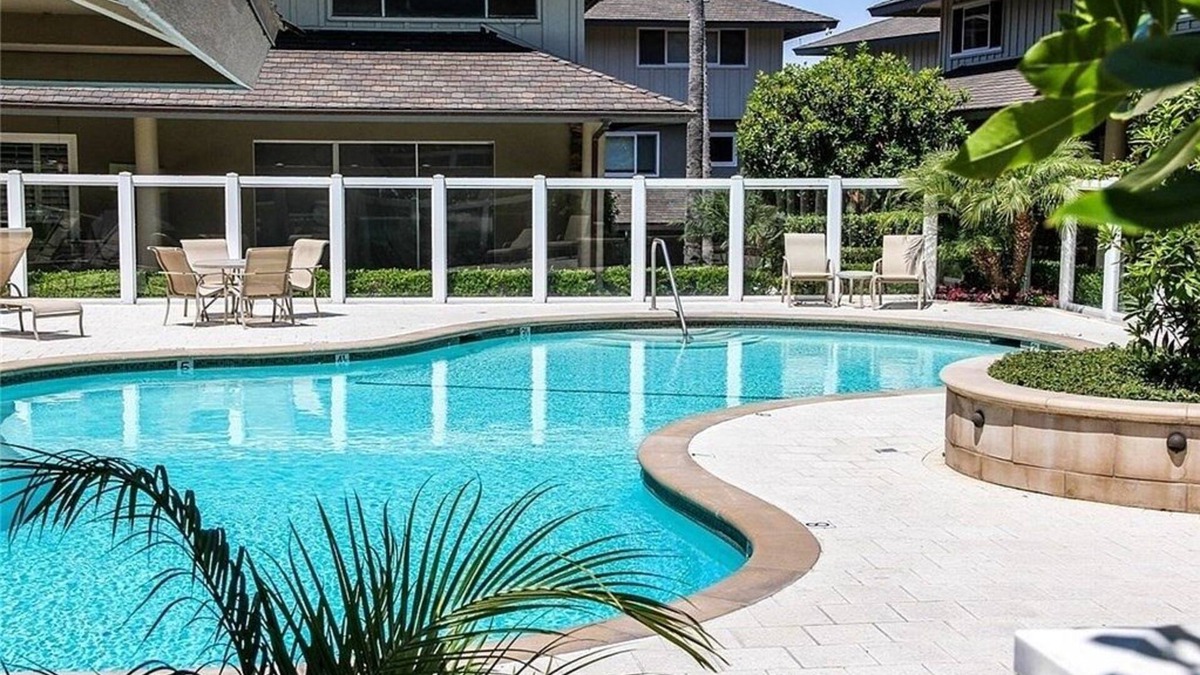 South Laguna Condo | Luxury Blue Lagoon Beach Cottage -Discounts for 2025-2025