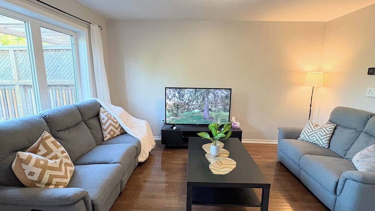 Breslau House | Luxury Breslau Retreat |Fenced yard |Steps to Park |Near Airport