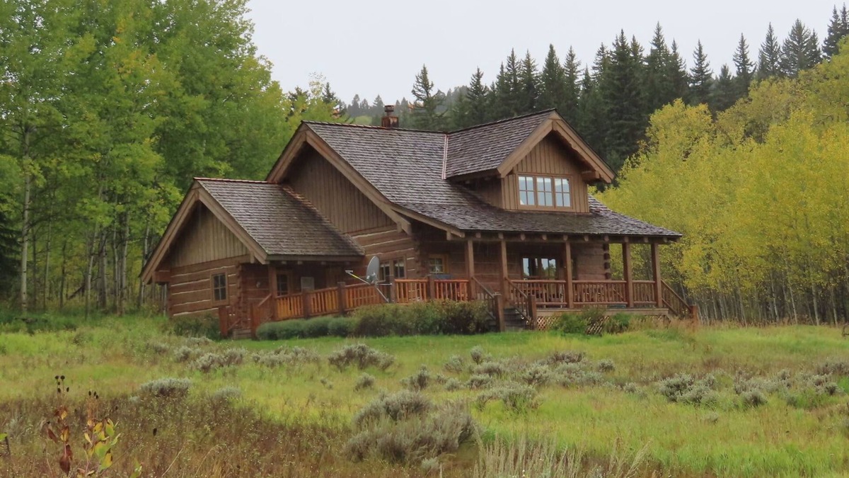 Hoback Junction Cabin | Luxury cabin in the woods