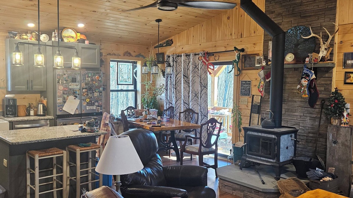 Lakewood Cabin | Luxury Cabin O&W Trail
