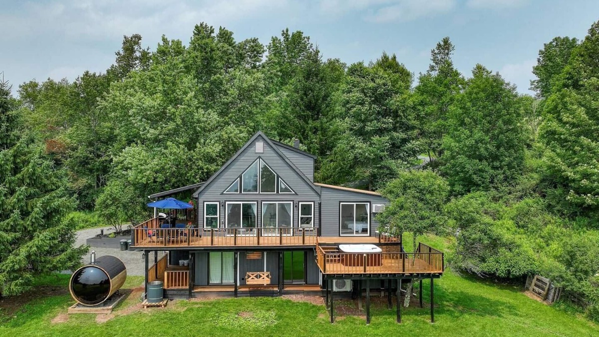 Livingston Manor House | Luxury Cabin on the Mountains