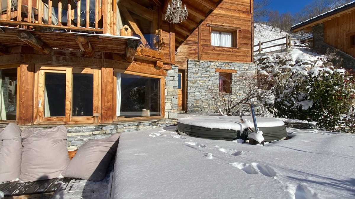 Montvalezan Ski Chalet | Luxury Chalet La Rosiere 200 m2 5*, 5Ch, 4Sdb, 10 pers