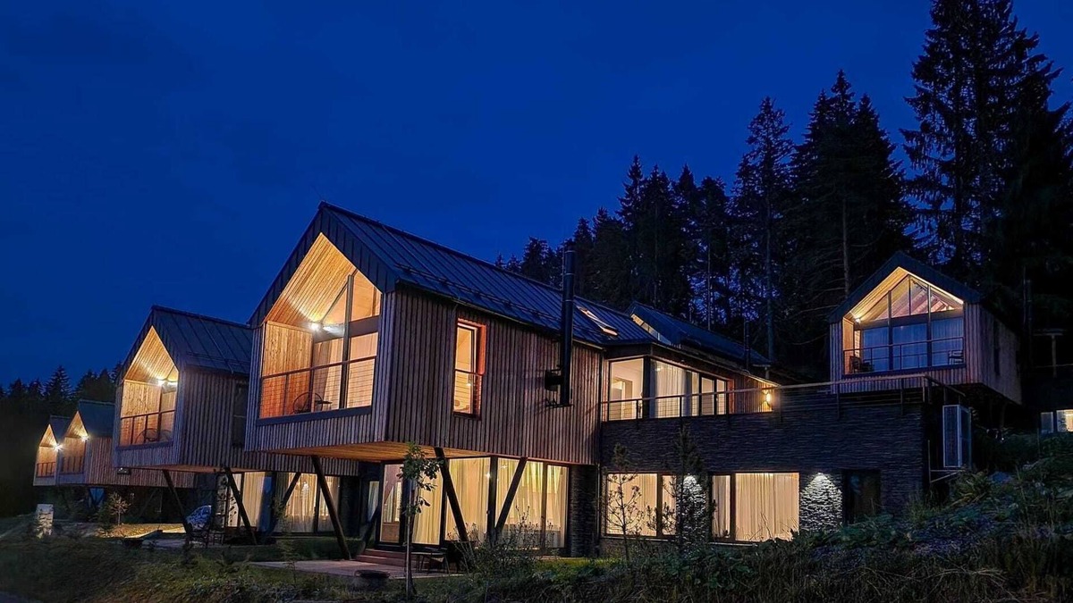 Pavcina Lehota Ski Chalet | Luxury Chalet with Hot Tube & Sauna in Jasna Ski resort