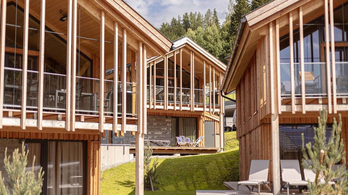 Haus im Ennstal Ski Chalet | Luxury chalet with pool and sauna by the ski lift
