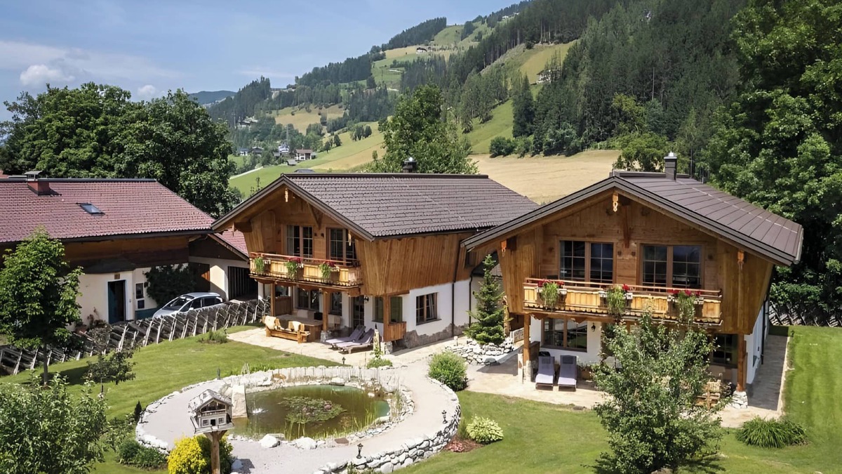 Wagrain Ski Chalet | Luxury chalet with wellness area near ski lift