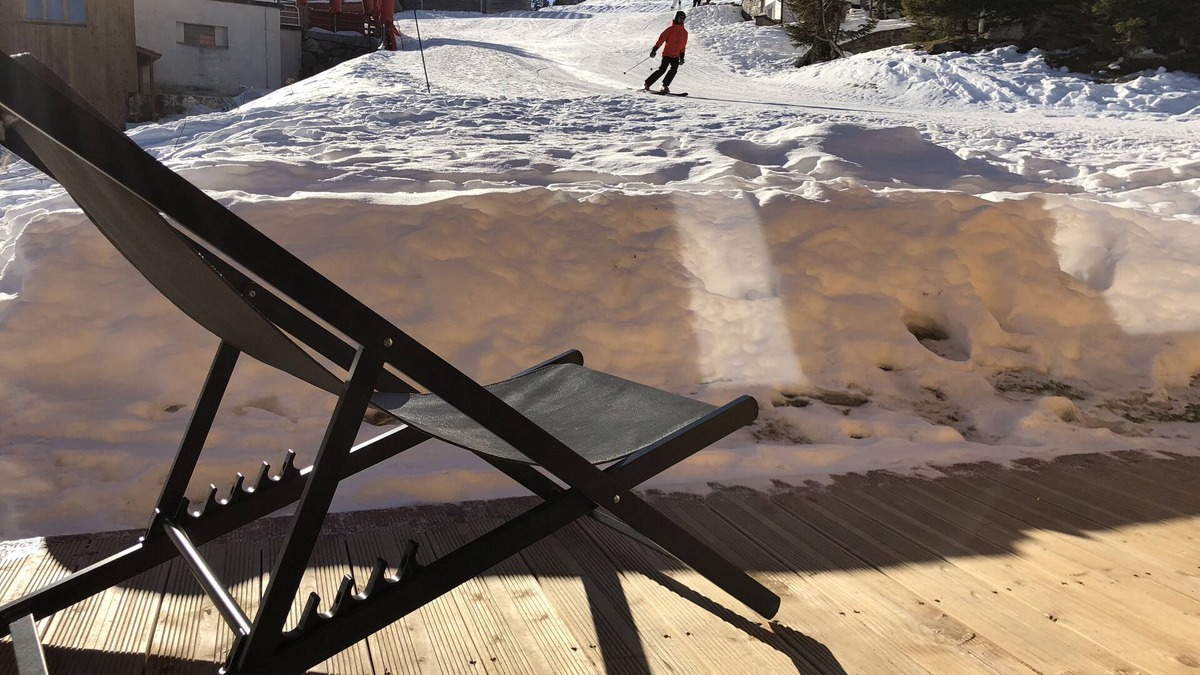 Courchevel Ski Chalet | Luxury CHALETLECONTINENTAL in the center of Courchevel 1850 SKI IN SKI OUT