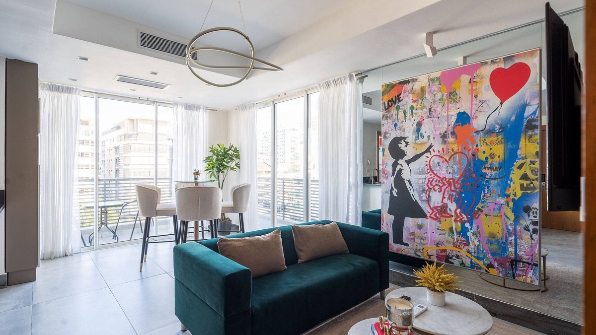 Evaristo Morales Condo | Luxury-CityCenter-1br-View-Pool-Downtown-Yellowkey