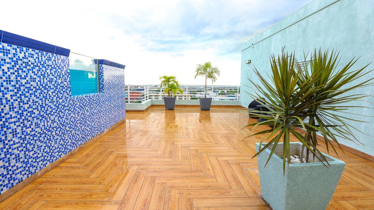 Eden Gardens Condo | luxury Condo at Kensington Gates