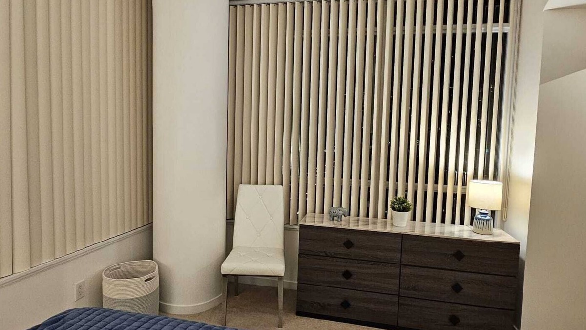 Toronto Entertainment District Condo | Luxury Condo at Maple Leaf Square in heart of Toronto Downtown + Parking