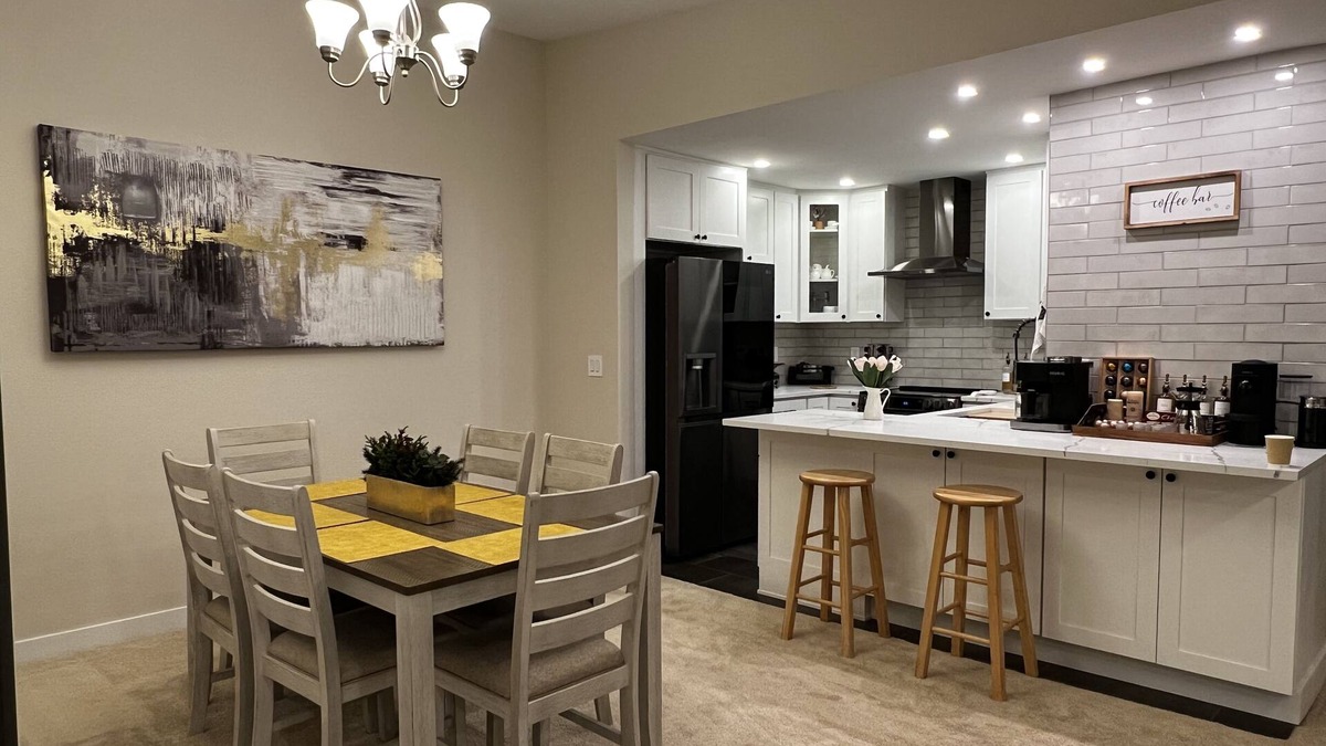 Northwest Bellevue Condo | Luxury Condo-Downtown Bellevue