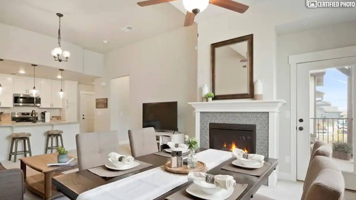 Windsor Condo | Luxury Condo in Highland Meadows with Mountain & Water Views