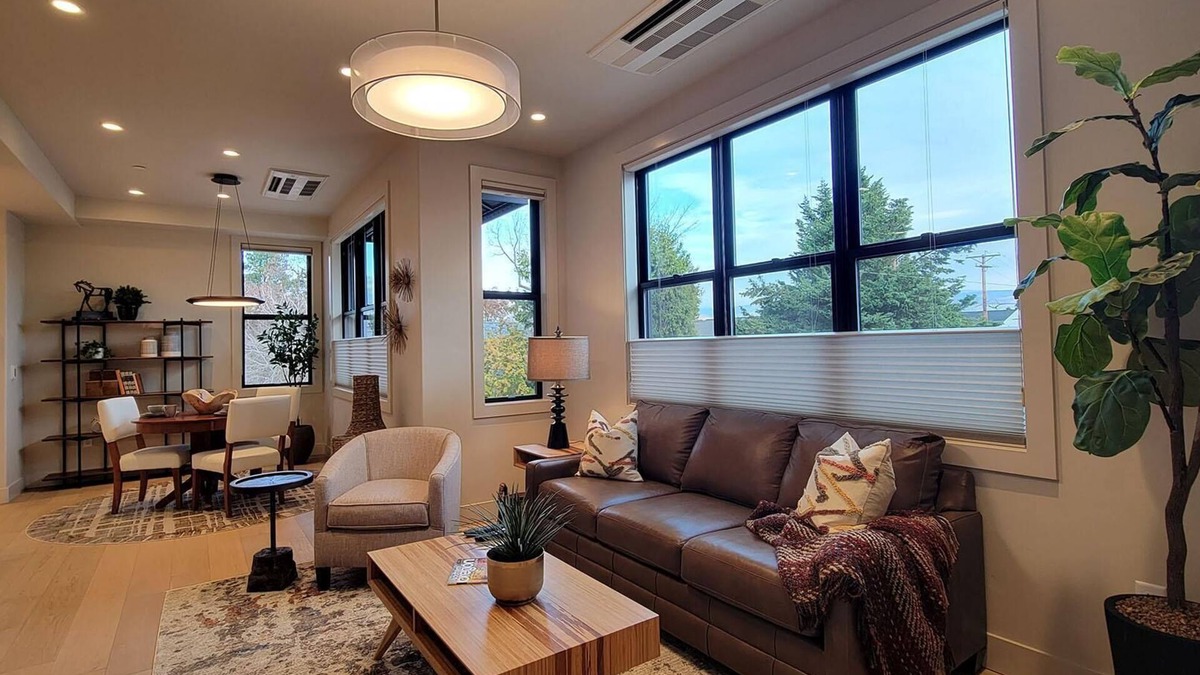 Historic Downtown District Cabin | Luxury condo with king bedroom, two bathrooms, full kitchen.
