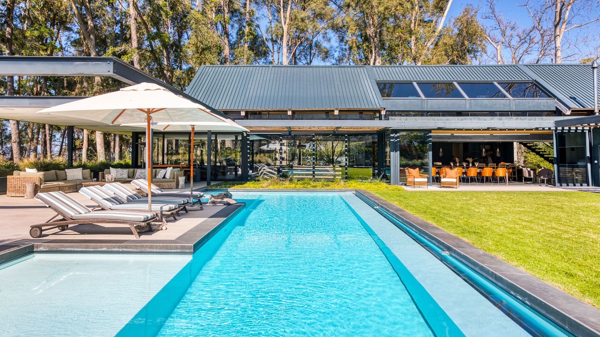 Constantia House | Luxury, contemporary Constantia home