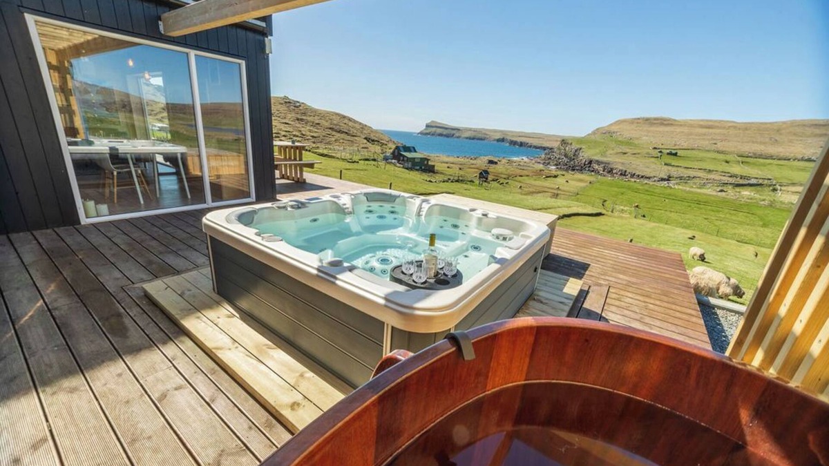 Faroe Islands House | Luxury cottage in a first class scenic location, with close attention to details