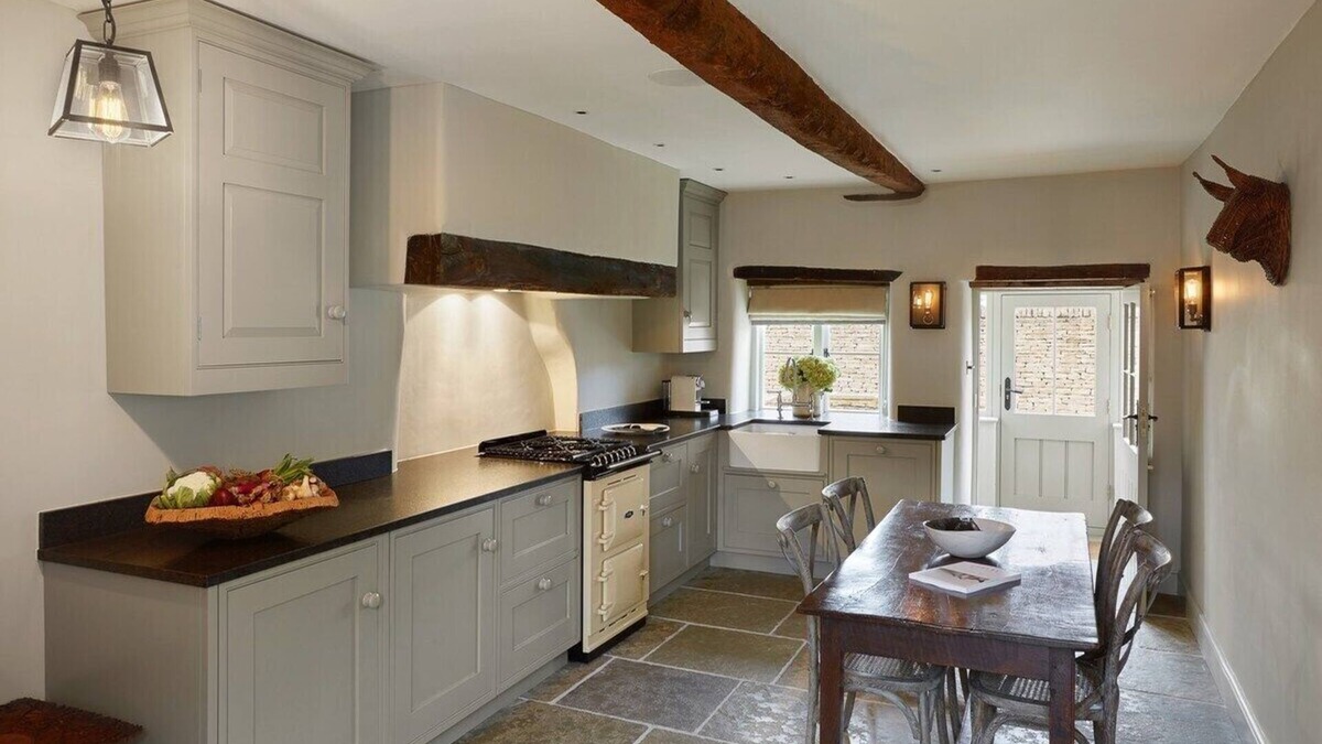 Southrop Cottage | Luxury Cottage Stay - Beautiful Cotswolds Village