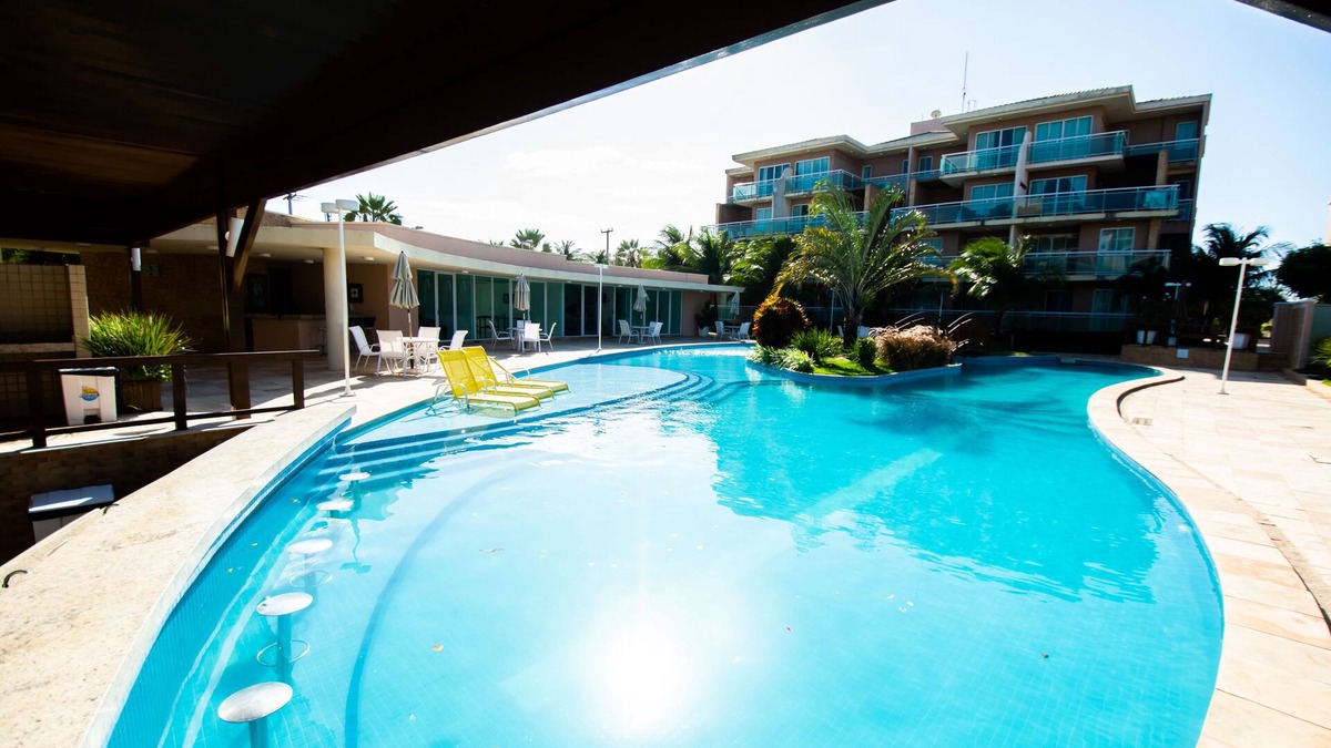 Porto das Dunas Apartment | LUXURY COVERTAIN 200 meters from the beach patk, 3/4 Comfortable Air cond.