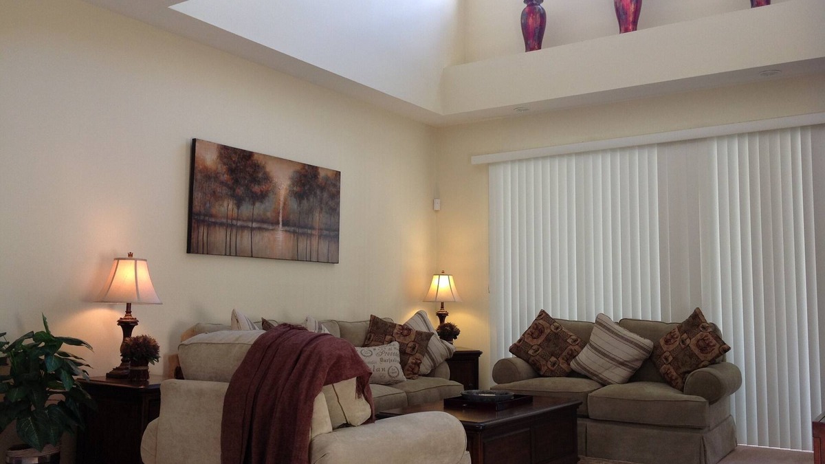 Calabay Parc Villa | Luxury Cozy Villa :Home away from home