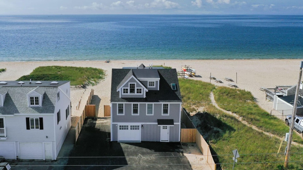 West Hyannisport House | Luxury Craigville Beach Oceanfront Rental