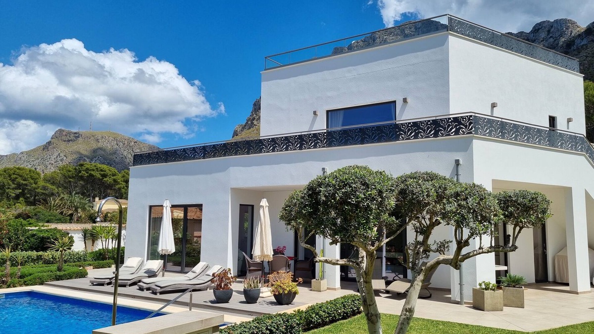 Betlem de Marina Villa | Luxury design villa with fantastic sea and mountain views